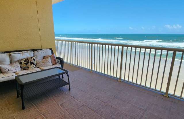 2901 S Atlantic Avenue unit: 402