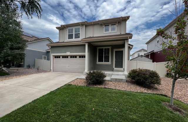 Gorgeous 3 Bed 2.5 Bath Home in Thompson River Ranch!