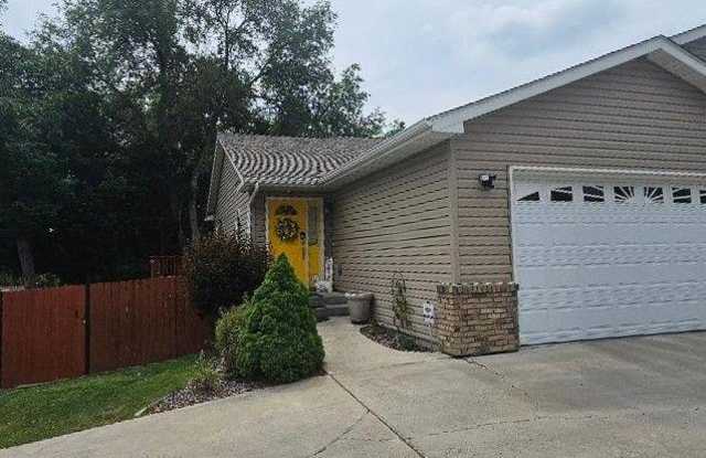 828 N 16th Street