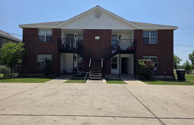 Photo of 2200 Katy Lane - D