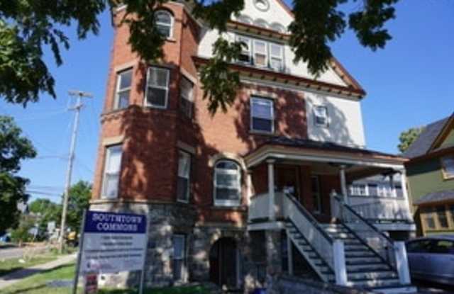 728 Burdick