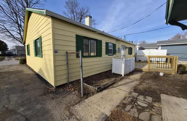 5309 West Hill Drive