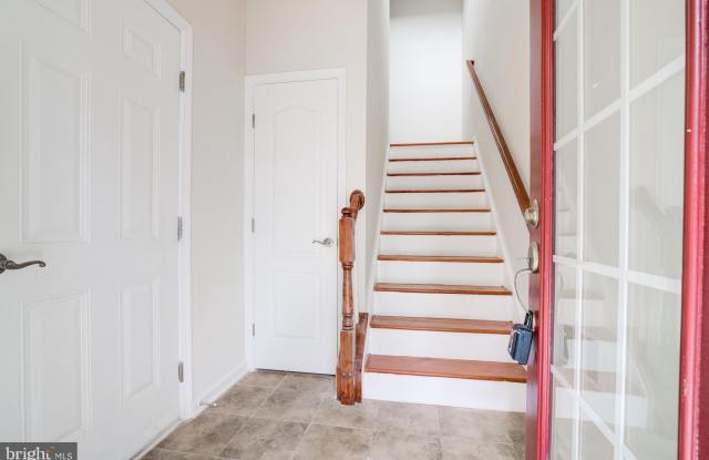 11605 GEORGIA Avenue unit: 11605