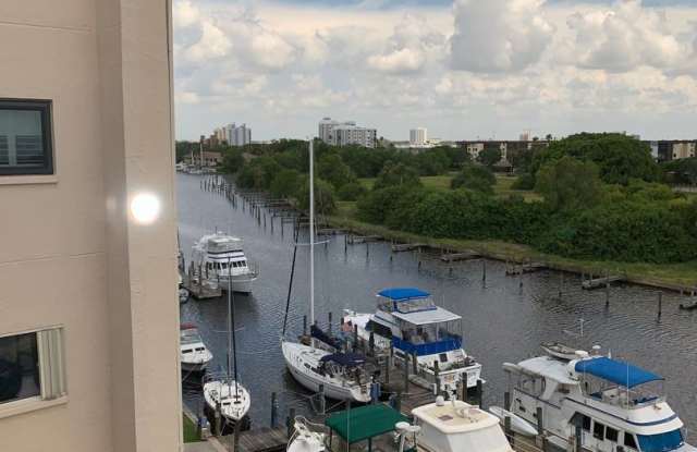 First Month Free !!!! 2 bedroom WATERFRONT condo
