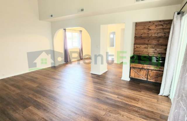 5430 Chatham Lake Drive