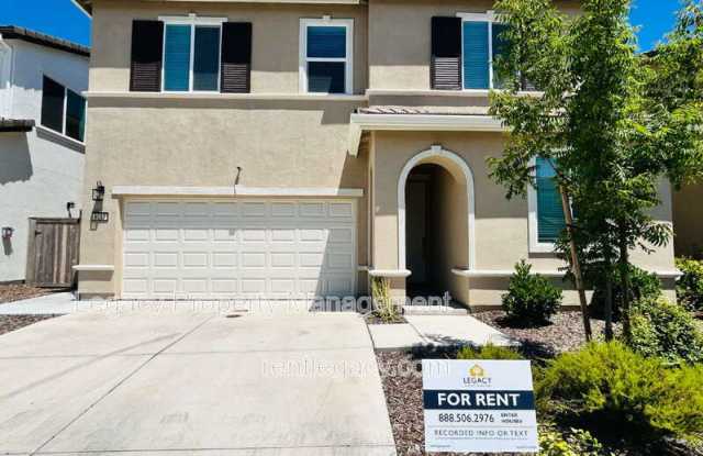 8057 Moongate Wy