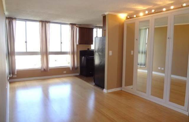 Photo of 2740 Kuilei Street unit: 704