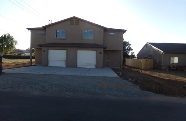 2924 N Yavapai Road - 2924 North Yavapai Road East, Prescott Valley, AZ 86314