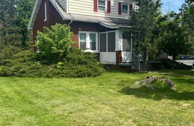 25 Forester Avenue