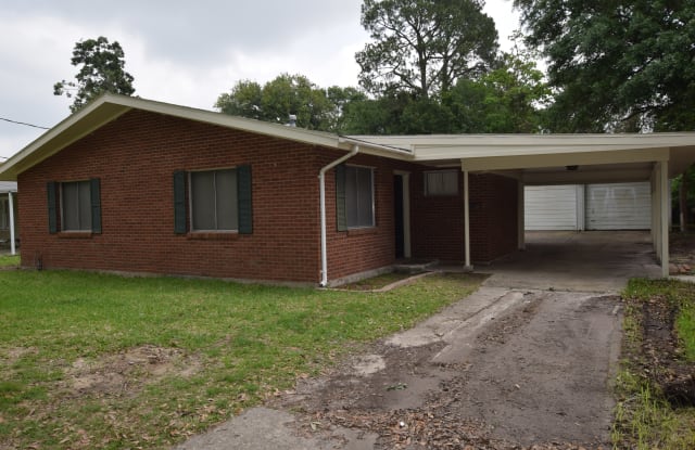 4117 Center Street - 4117 Center Street, Lake Charles, LA 70607