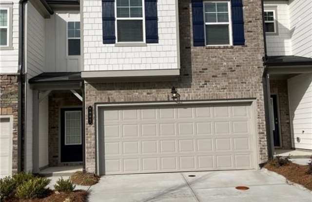 1003 Ramon Drive