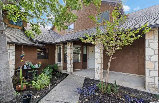 Photo of 402 Thetford