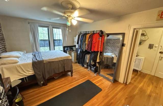 297 Spring Street Extension