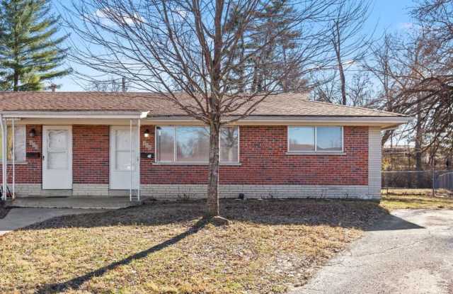 416 S. Cadillac Dr