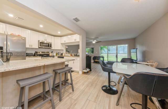 1950 Discovery Circle East