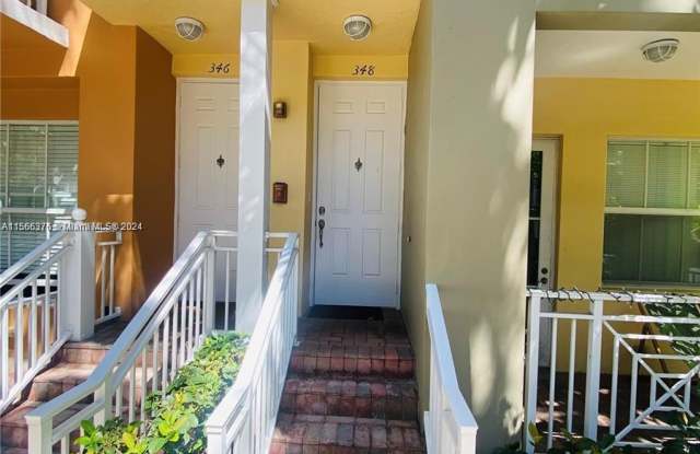 348 SW 13th