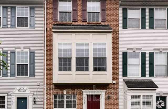 2429 Corn Crib Ct.