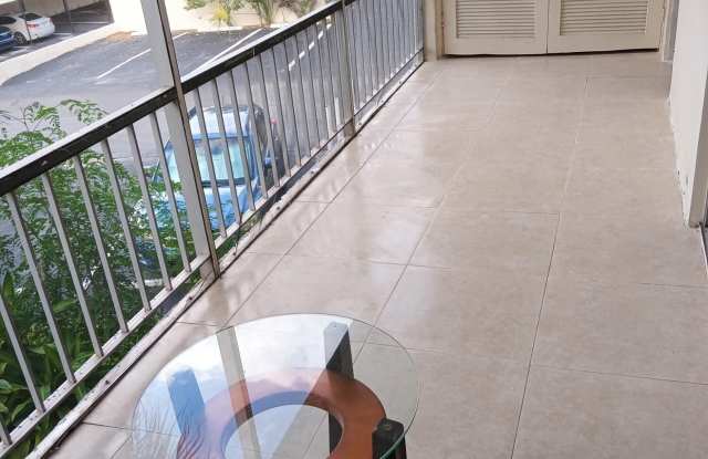 Photo of 630 NW 13th Street