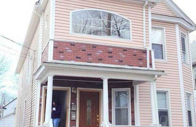 70  Lent Street