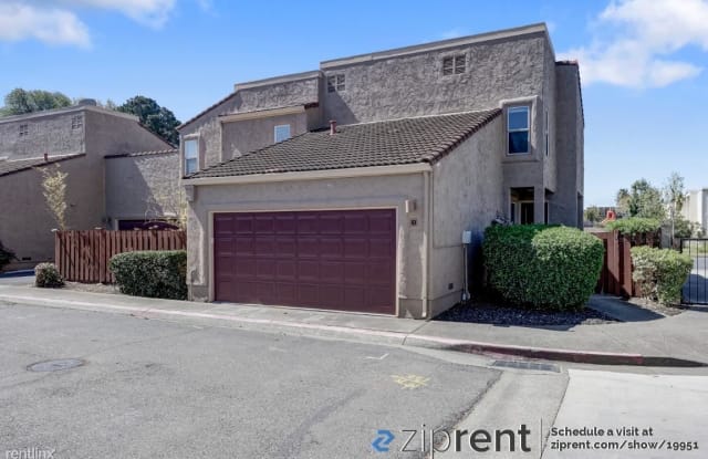 1 Campo Verde Cir, San Pablo, CA 94806 - 1 Campo Verde Circle, San Pablo, CA 94806