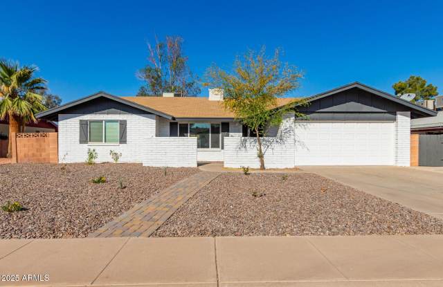 1308 S POLLY ANN Drive