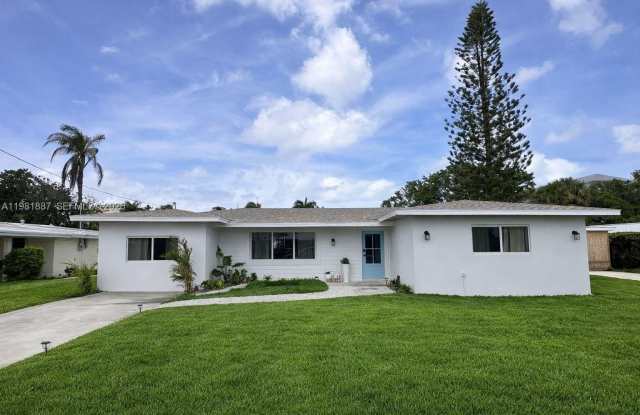 1240 Binney Dr