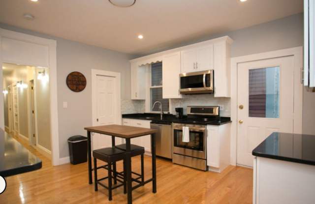 Photo of HOT CAMBRIDGE LISTING!!!!!