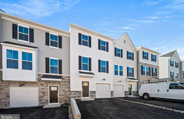 106 ABRAMO VICTOR Drive