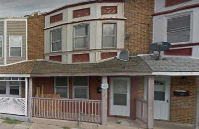 Photo of 2021 Grant Ave