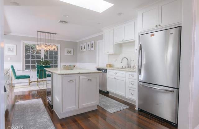 1226 Londonderry Street