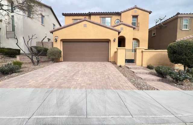 Beautifully upgraded house in Summerlin
