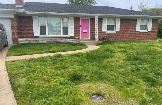 8638 Mayflower Court