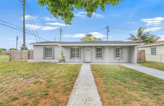 1200 NW 87th St