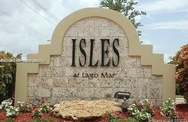12620 Vista Isles Dr
