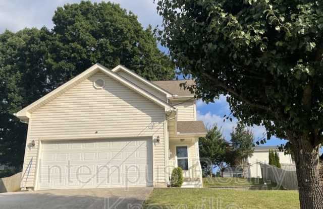 3119 Pinex Ln