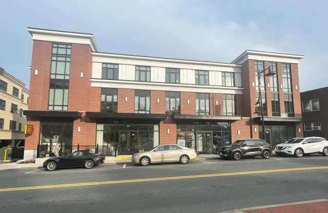 Photo of 360 Washington St