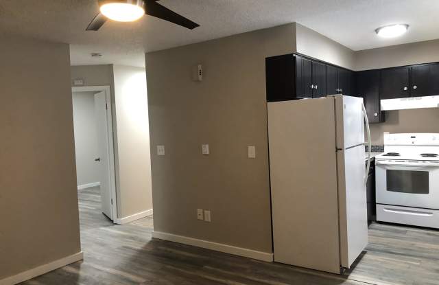 426 Main StreetSuite B
