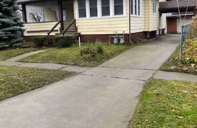 163 7th  avenue - Main House