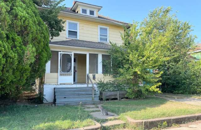 3 Bed 1.5 Bath