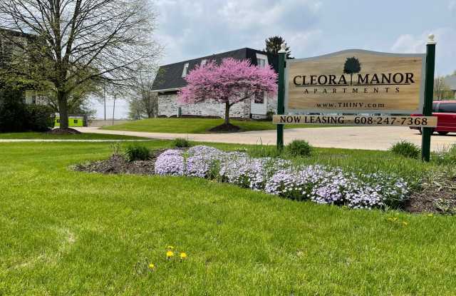1990 Cleora Dr Unit #1
