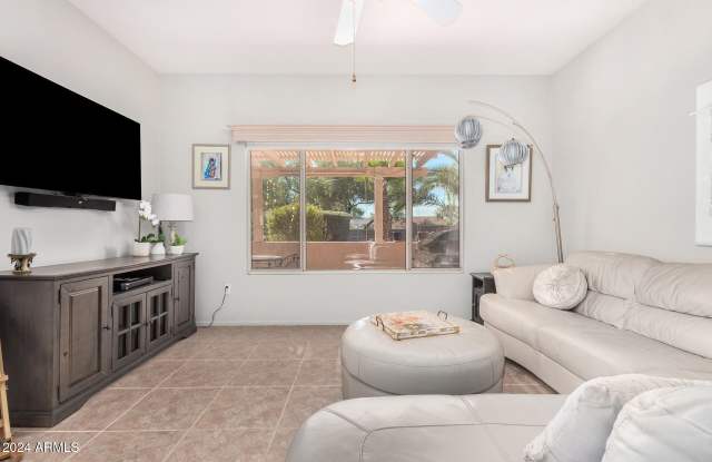 16215 W DESERT WINDS Drive