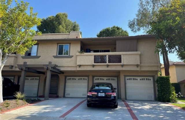 25221 Tanoak Lane