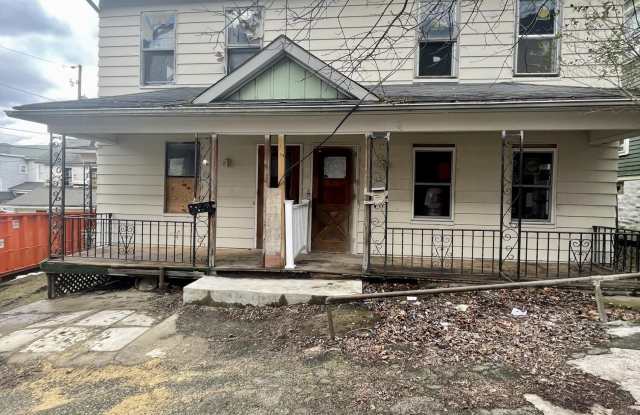 112 Salem Avenue
