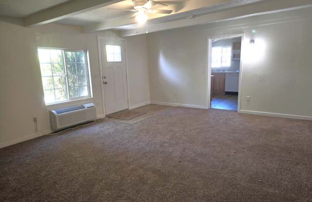 10 Kemper Campbell Ranch St.