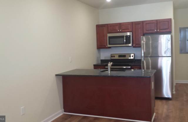 1624 FONTAIN Street unit: 1