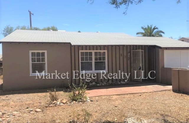 137 E La Cienega Ave - 137 East La Cienega Avenue, Goodyear, AZ 85338