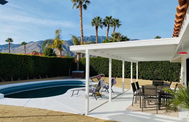 1489 East Francis Drive #2