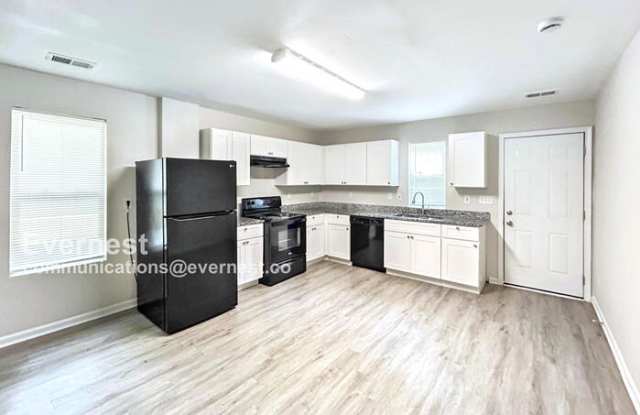 915 Ridge Avenue Northwest