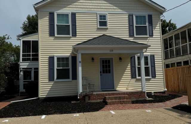 Furnished Seasonal Beach Rental Cottage - Steps to Ocean!