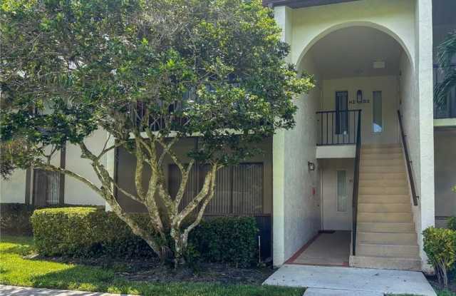 Photo of 1965 SW Silver Pine Way unit: H1